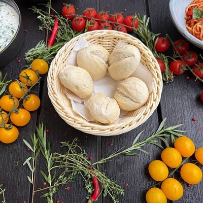 Пшеничная булочка в Zagarro по цене 60 ₽