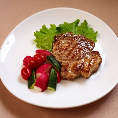 Отбивная из свинины в Шуры Муры по цене 280 ₽