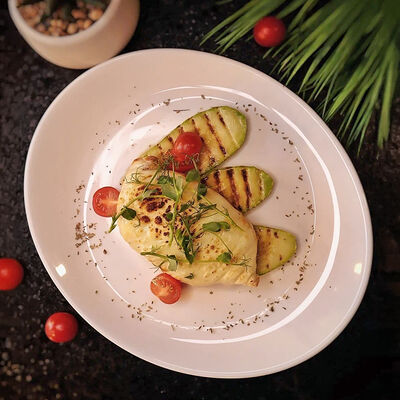 Филе куриное по-итальянски в Luxury по цене 540 ₽