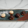 Профитроли с орехом и ванилью в Buffalero di Mare по цене 850