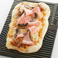 Пицца Прошутто фунги в Mkitchen