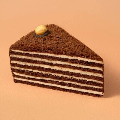 Торт Испанский медовик порция в Кулинария Патрик & Мари по цене 281 ₽