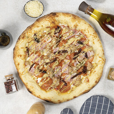 Пицца мясная с халапеньо в Risoy по цене 1059 ₽