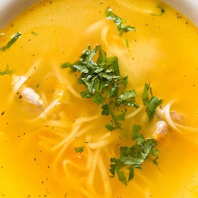 Домашняя лапша с курочкой в Foodiegram по цене 300 ₽