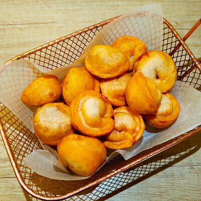 Пельмени жареные в Papa Hop по цене 380 ₽