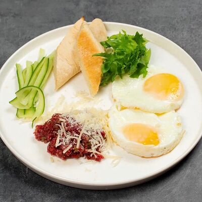 Комбо с тартар из говядиныв Gourmetto по цене 860 ₽