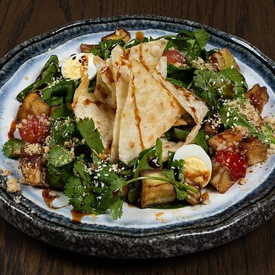 Тайский с баклажанами в Семейные традиции по цене 690 ₽