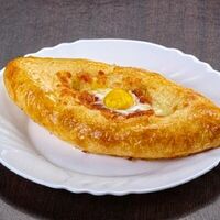 Хачапури по-Аджарски мини в Лоза
