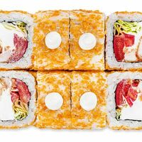 Цезарь ролл с цыпленком в Белый рис