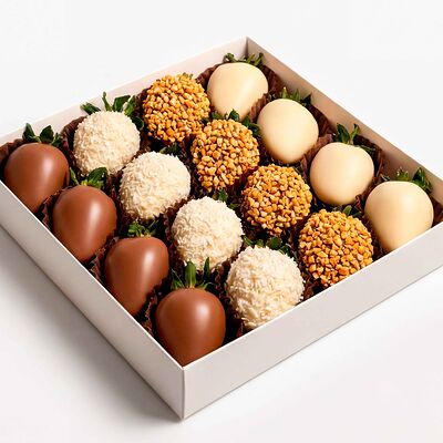 Клубника в шоколаде Ферреро молочный M в Клубника в шоколаде VeryBerryLab по цене 4990 ₽