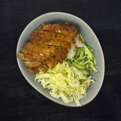 Курица Кацу с рисом в Kitsune Cafe по цене 600 ₽