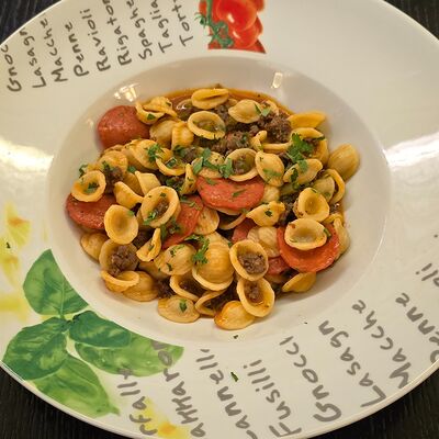 Паста ореккьетте кон карне с халапеньо в Траттория Semplice по цене 720 ₽