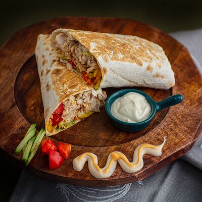 Тейсти в лаваше в #Шаверма_хауз по цене 490 ₽