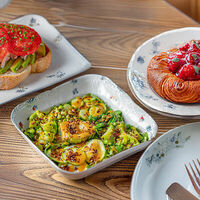 Логотип Ava bistro