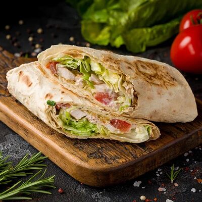 Шаурма Цезарь в Brothers Food на Советской по цене 495 ₽