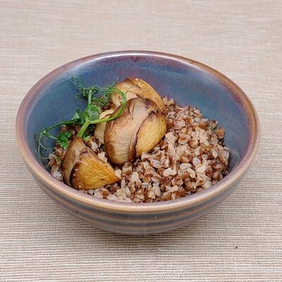 Гречка с грибами в Кафе-пекарня Susser по цене 165 ₽