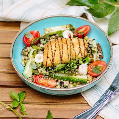 Табуле с булгуром и халумив Кардамон по цене 600 ₽