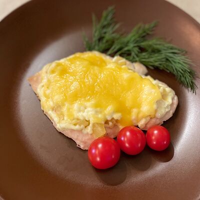 Филе по-французски с ананасомв То место по цене 280 ₽