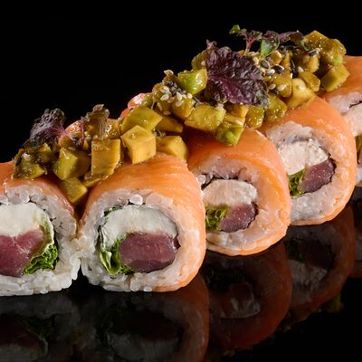 Ролл Никкей в Сакура по цене 995 ₽