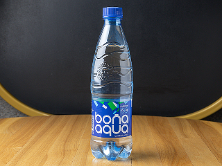 Бонаква газированная в Шаурма Маркет по цене 114 ₽