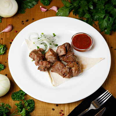Шейка свиная кусковая на мангале в Грибоедов по цене 439 ₽