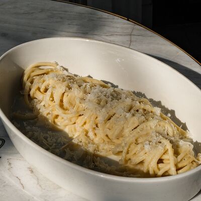 Паста с сыром в Bisou Bisou Bistro по цене 320 ₽