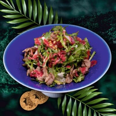 Салат с уткой в LAOBAN по цене 930 ₽