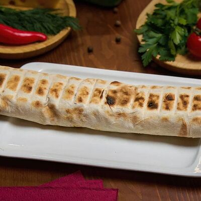 Шаурма вегетарианская в The Кухня по цене 310 ₽