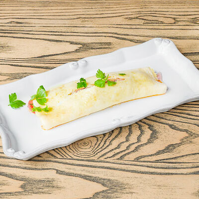 Омлет с ветчиной, сыром и томатами в Онегин дача по цене 690 ₽