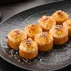 Ролл Запеченная Филадельфия в OMAKASE SUSHI ROLLS по цене 1190