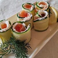 Рулет из сёмги с огурцами в Водопад