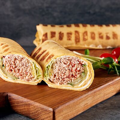 Буррито с крабовым мясом в Рыбный день по цене 380 ₽