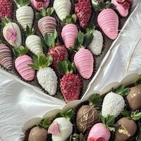 Логотип Bloom House