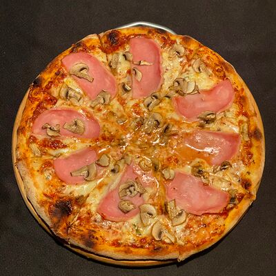 Пицца с ветчиной и грибами 33 см в Бакинский Chef по цене 600 ₽