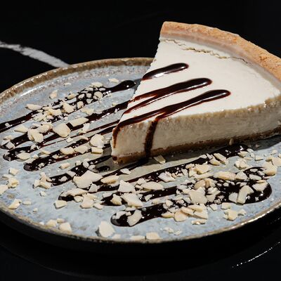 Чизкейк в Moslounge & Bar по цене 480 ₽