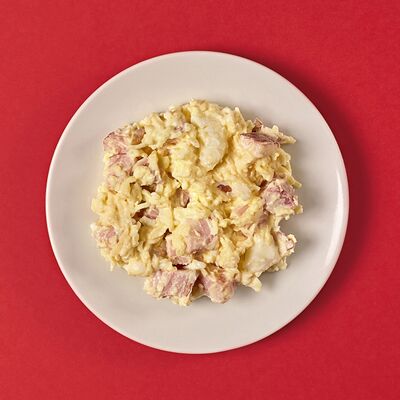 Салат с рулькой и сыром в Румян картофан по цене 99 ₽