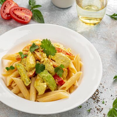 Пенне с курицей в сливочно-пряном соусе в Магбургер №035 по цене 209 ₽