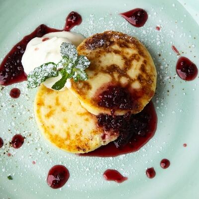 Сырники в Добрый Грузин по цене 350 ₽