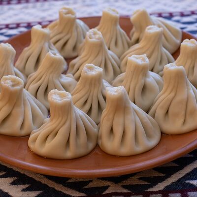 Хинкали классика отварные 3шт в Грузинский дом марабда по цене 365 ₽