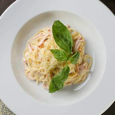 Спагетти Карбонара в Мархал по цене 525 ₽