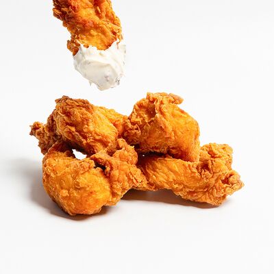 Куриные стрипсы острые SB в SibBrewery по цене 280 ₽