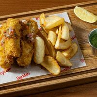 Фиш и Чипс с соусом понзу в Горячо