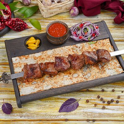 Шашлык из бараньей мякоти в Геленджик по цене 740 ₽