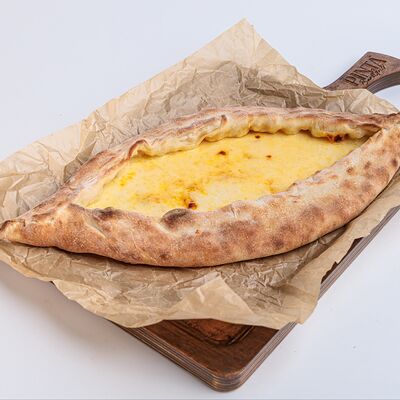 Пиде три сыра в PINTA Bar & Grill по цене 4090 ₸