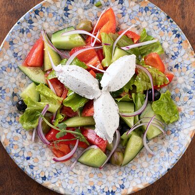 Греческий в Beef & Beer по цене 32 р.