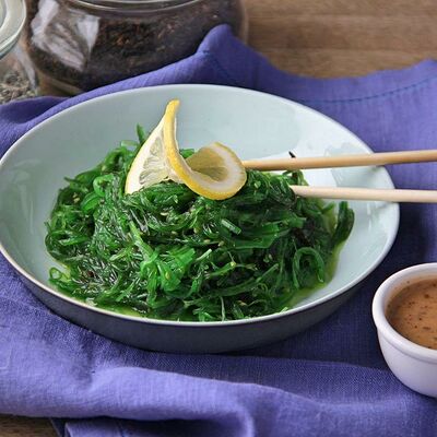 Чука салат в Андеграунд Pizza & Sushi по цене 265 ₽