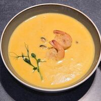 Суп сливочный с морепродуктами в Порт-брю