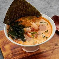 Биск Рамен с креветками в Japan Corner