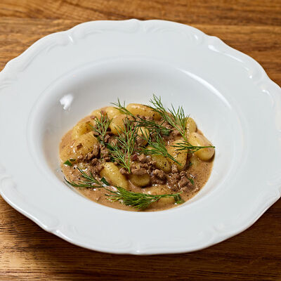 Ньокки с рубленой говядиной в Кафе Итальянцы по цене 720 ₽