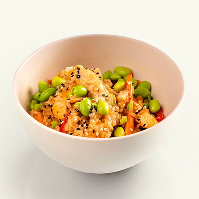 Рис-вок с Курицей и соусом Пад-тай в Вкусномаркет по цене 349 ₽